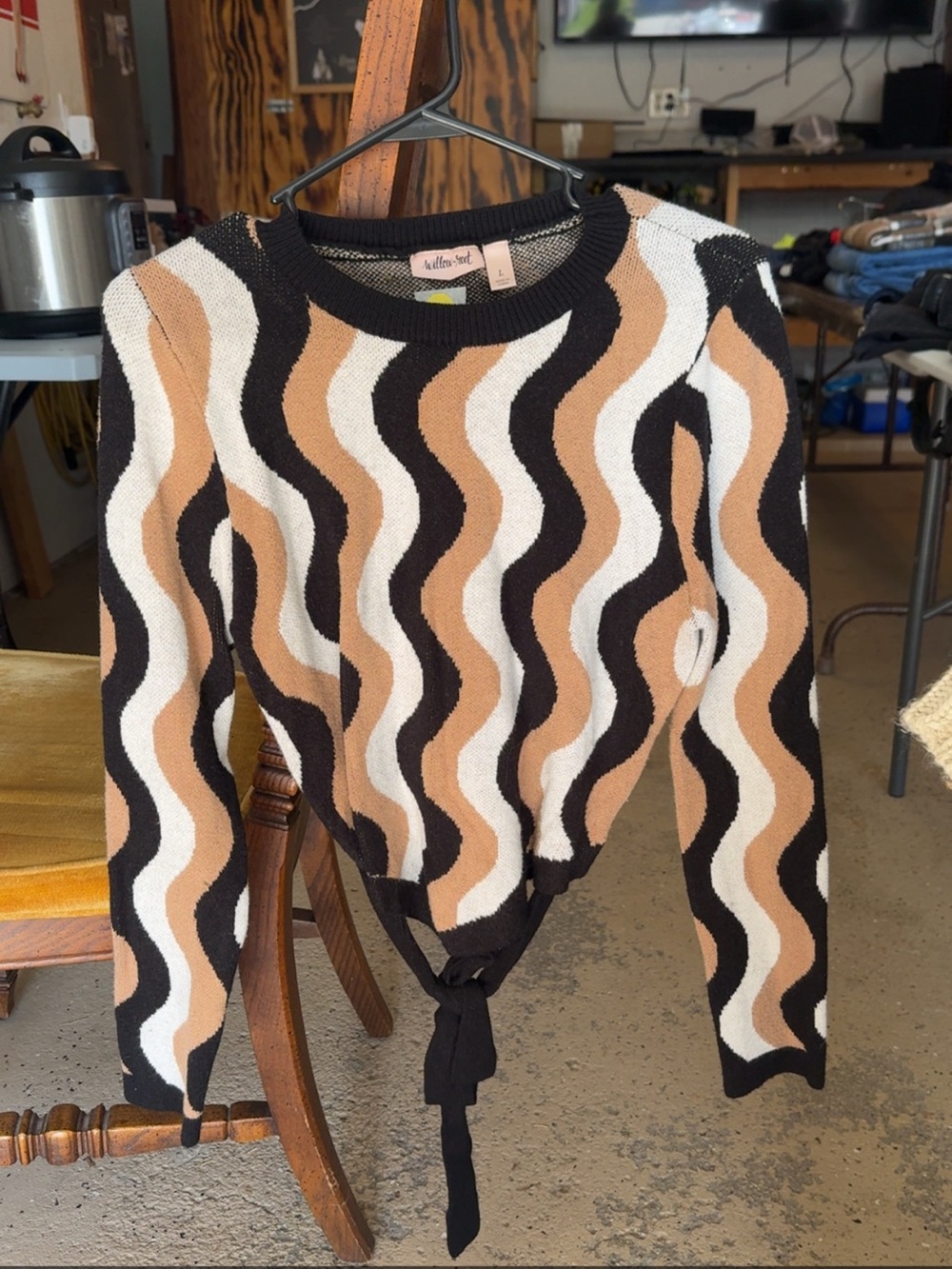 Wavy Stripe Tie-back Women's Sweater - Black, Cream & Tan